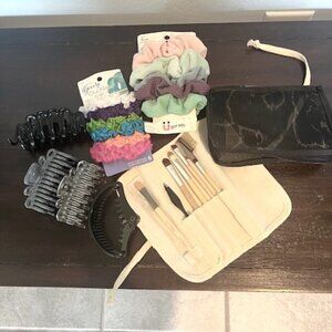 Bundle of 8 items for Eye Make-up application and Hair accessories